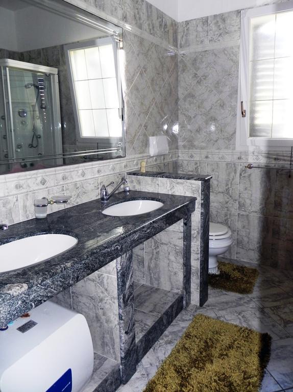 Alloggio In Villa Cristina B&B ガリポリ 部屋 写真