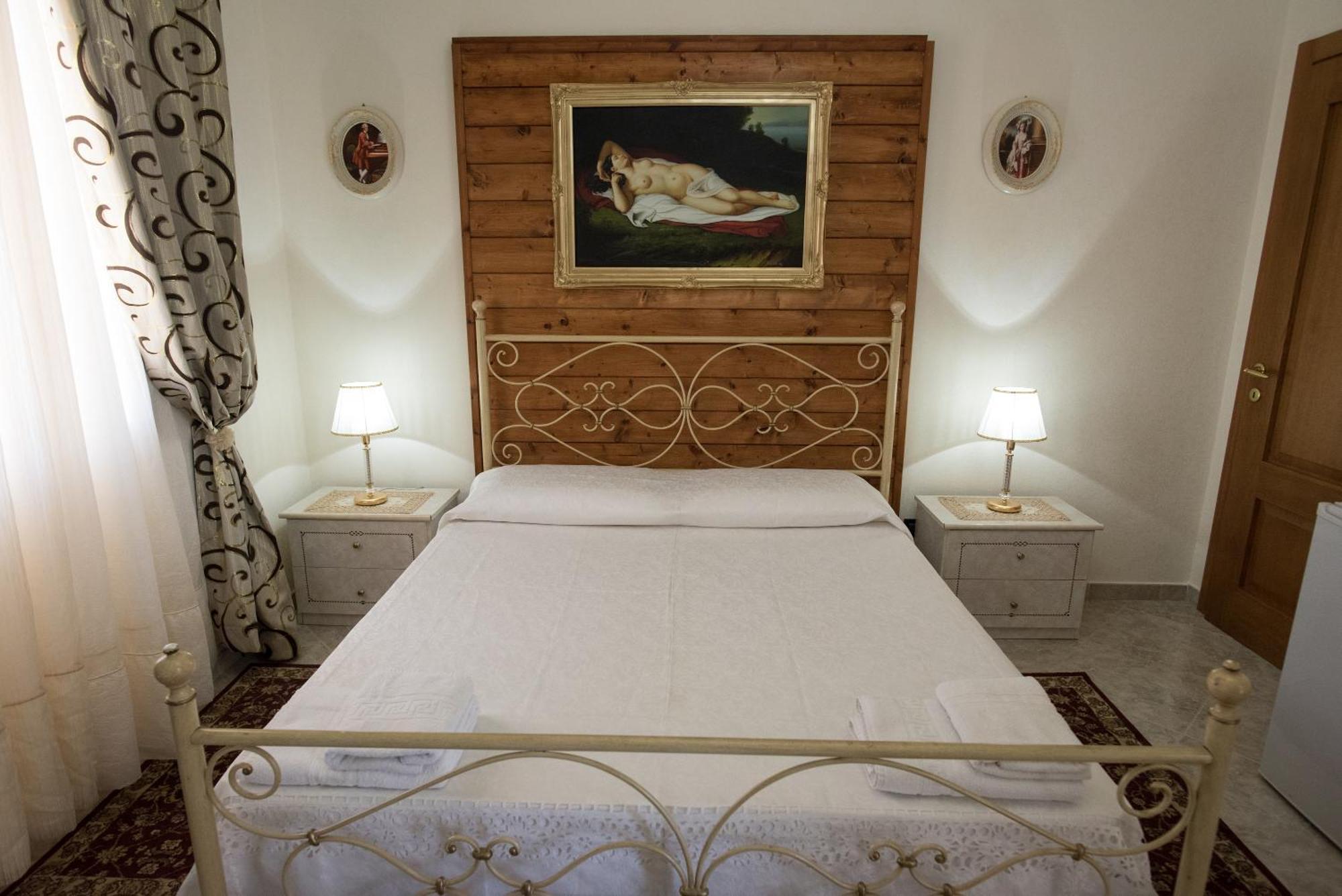 Alloggio In Villa Cristina B&B ガリポリ エクステリア 写真